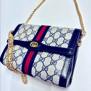 GUCCI Navy Sherry Line Crossbody Clutch Bag✨RARE✨